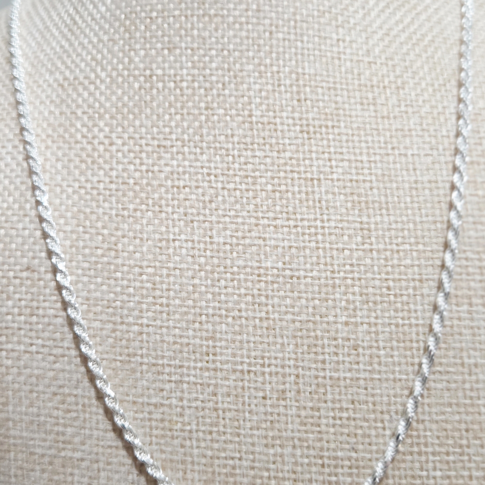 Elegant Silver Rope Chain Necklace